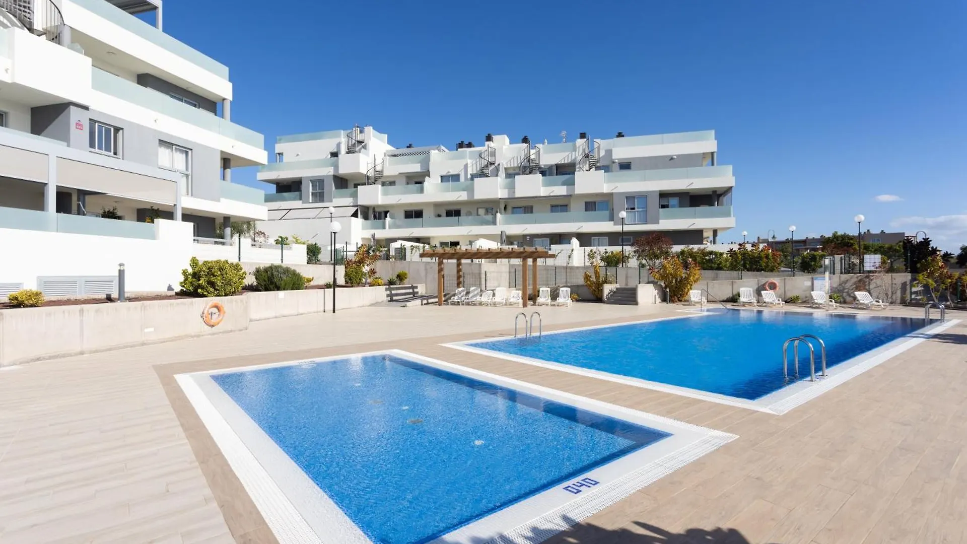 Home2Book Stylish & Relax Attic La Tejita, Pool Spanien